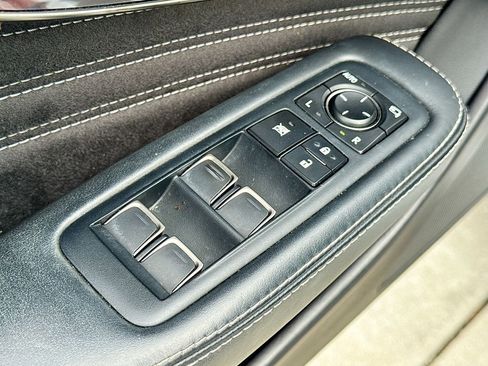 Used 2022 Lexus LS 500 w/ Interior Upgrade Package image 15