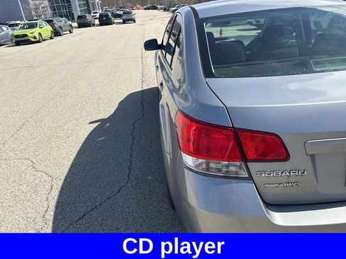 Used 2011 Subaru Legacy 2.5i Premium image 4