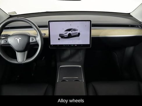 Used 2023 Tesla Model Y Long Range AWD/4WD image 10