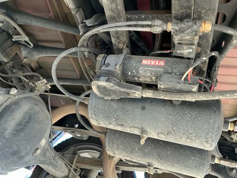Used 2017 Toyota Tundra SR5 image 31