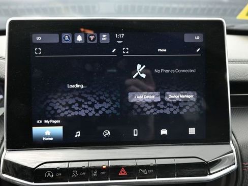 Used 2025 Jeep Compass Trailhawk AWD/4WD image 20