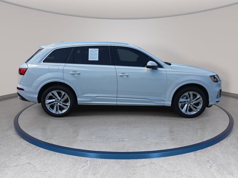 Used 2020 Audi Q7 3.0T Premium Plus w/ Premium Plus Package AWD/4WD image 4