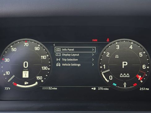 New 2026 Land Rover Defender 110 X-Dynamic SE image 19