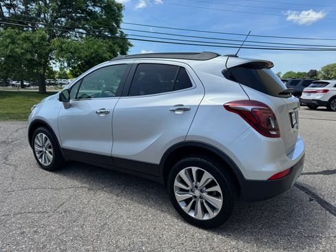 Used 2019 Buick Encore Preferred FWD image 6