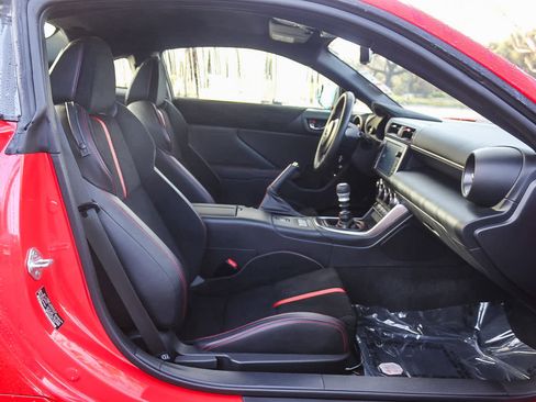 Used 2023 Subaru BRZ Limited w/ Popular Package #2 image 16