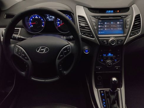Used 2015 Hyundai Elantra Limited w/ Option Group 05 FWD image 22