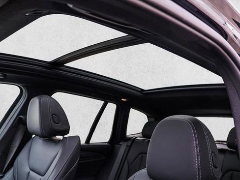 Used 2023 BMW X3 xDrive30i w/ Convenience Package image 11