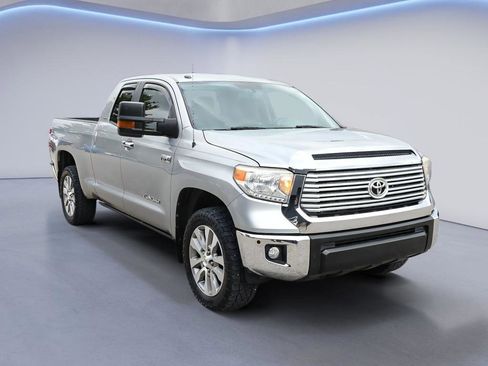 Used 2014 Toyota Tundra Limited w/ Limited Premium Package AWD/4WD image 8