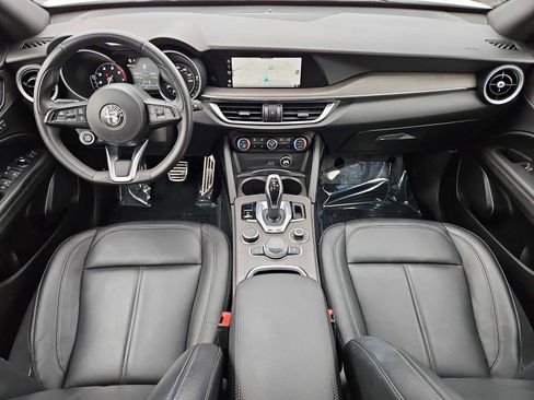 Used 2022 Alfa Romeo Stelvio Ti image 15