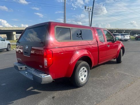 Used 2009 Nissan Frontier XE w/ XE Preferred Pkg image 5