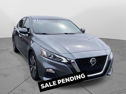 Used 2021 Nissan Altima 2.5 SV