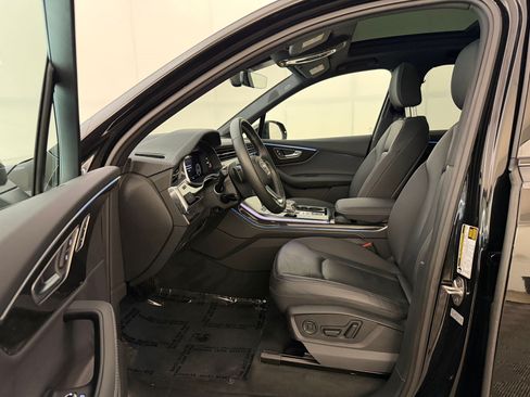 Certified 2025 Audi Q7 2.0T Premium Plus w/ Premium Plus Package AWD/4WD image 5