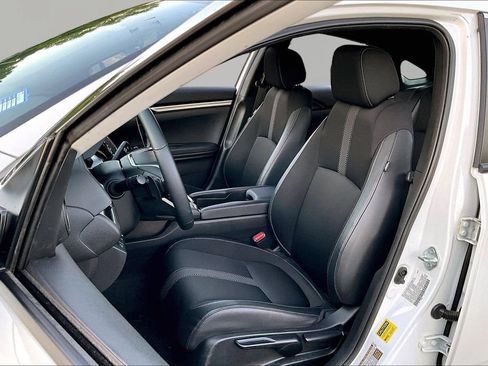 Used 2021 Honda Civic Sport image 14