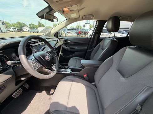 Used 2023 Buick Encore GX Select w/ Sport Touring Package FWD image 4