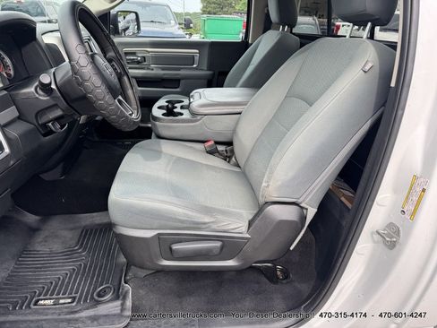 Used 2018 RAM 1500 Classic SLT AWD/4WD image 13