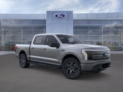 New 2025 Ford F150 Lightning Flash AWD/4WD image 7