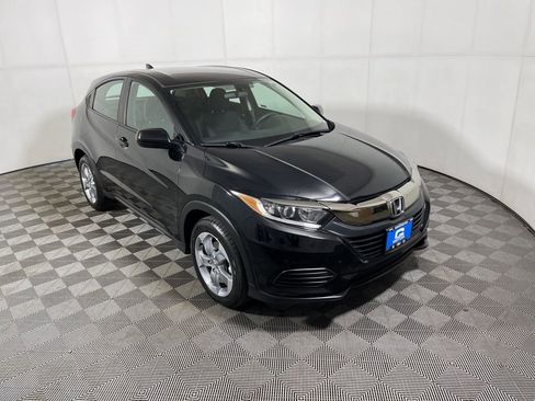 Used 2019 Honda HR-V LX image 1