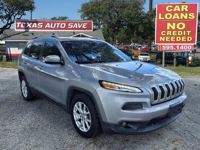 Used 2016 Jeep Cherokee Latitude w/ Comfort & Sound Group