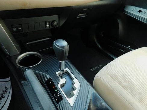 Used 2015 Toyota RAV4 XLE image 11