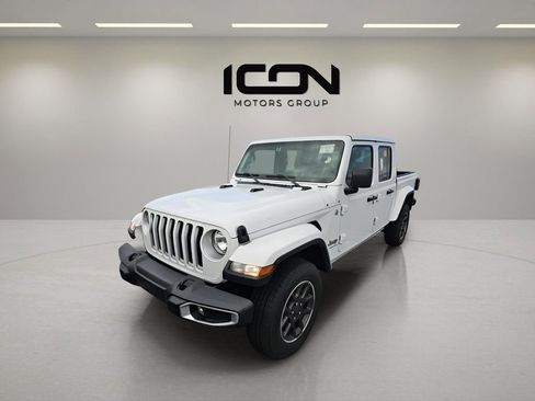 Used 2023 Jeep Gladiator Overland image 27