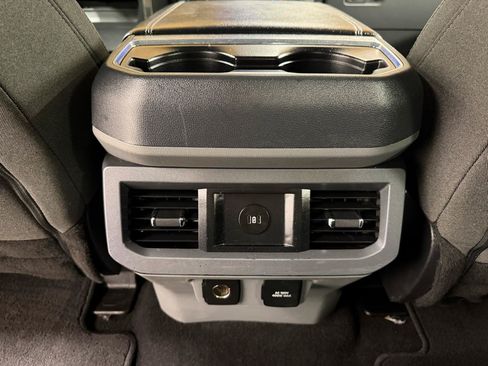 Used 2024 Ford F250 XLT w/ FX4 Off-Road Package AWD/4WD image 23