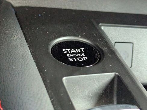 New 2026 Nissan Kicks SR w/ Cold Weather Package image 26