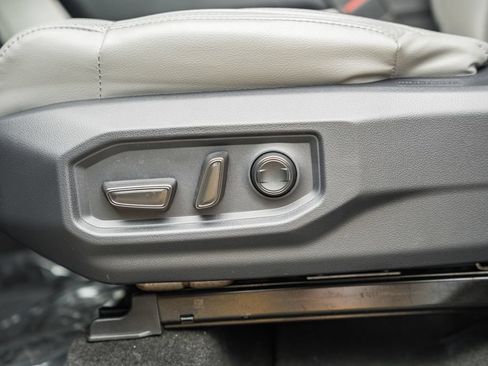 Used 2023 Toyota Tundra SR5 w/ SR5 Premium Package AWD/4WD image 36