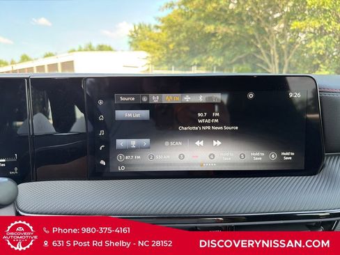 Certified 2025 Nissan Kicks SR FWD image 16
