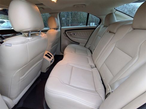 Used 2014 Ford Taurus Limited w/ Equipment Group 301A image 13