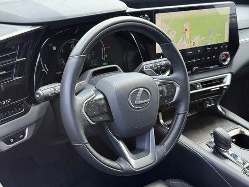 Certified 2024 Lexus RX 450h AWD w/ Convenience Package image 19