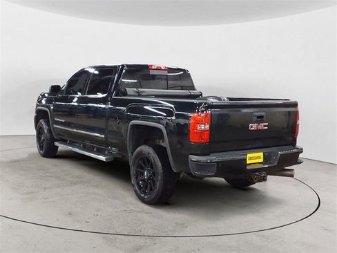 Used 2015 GMC Sierra 2500 Denali image 3