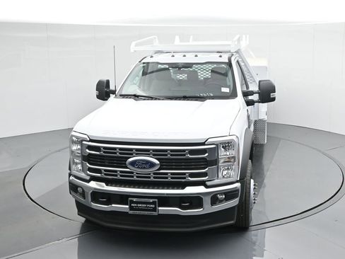 New 2025 Ford F450 XL w/ XL Chrome Package image 41