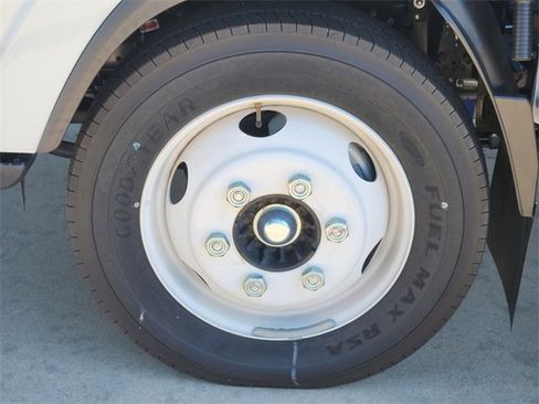New 2024 Chevrolet Low Cab Forward RWD image 16