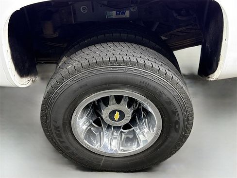 Used 2011 Chevrolet Silverado 3500 LTZ w/ LTZ Plus Package image 33