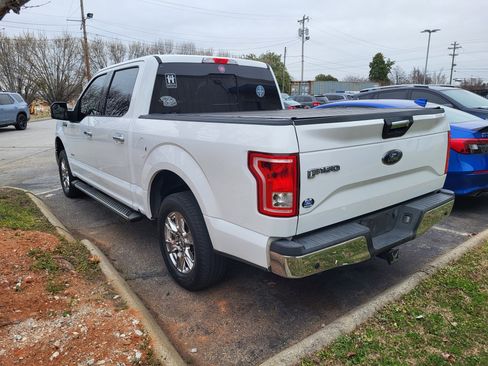 Used 2015 Ford F150 XLT w/ Equipment Group 302A Luxury image 6