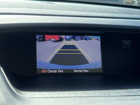 Used 2016 Honda CR-V LX image 32