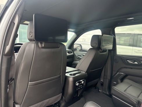 Certified 2024 GMC Yukon XL Denali w/ Advanced Technology Package AWD/4WD image 13