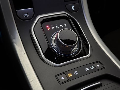 Used 2013 Land Rover Range Rover Evoque Pure image 36