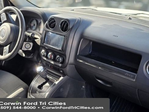 Used 2016 Jeep Patriot Sport w/ Power Value Group image 4