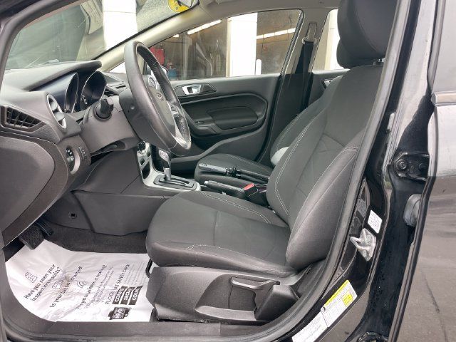 Used 2015 Ford Fiesta SE FWD image 19