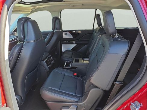 New 2026 Lincoln Aviator Reserve image 10