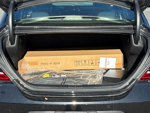 Used 2025 Genesis G70 2.5T w/ Sport Prestige Package image 18