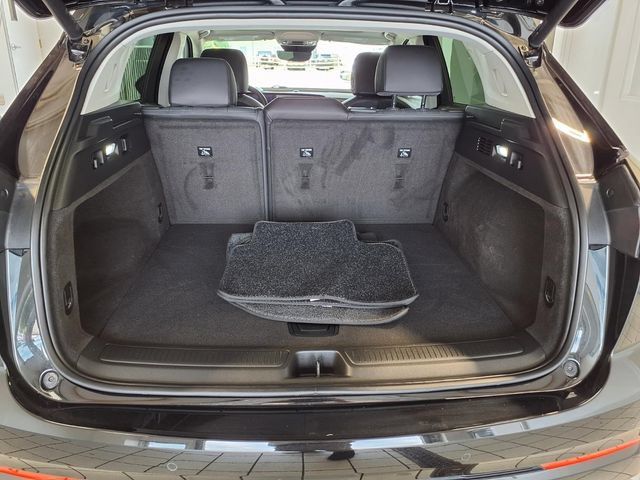 Used 2025 Buick Envision Avenir AWD/4WD image 25