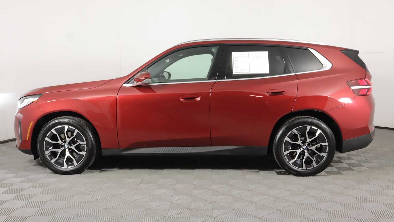 Used 2026 BMW X3 xDrive30i w/ Convenience Package AWD/4WD image 8