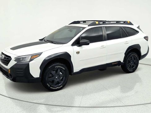 Certified 2023 Subaru Outback Wilderness AWD/4WD image 4