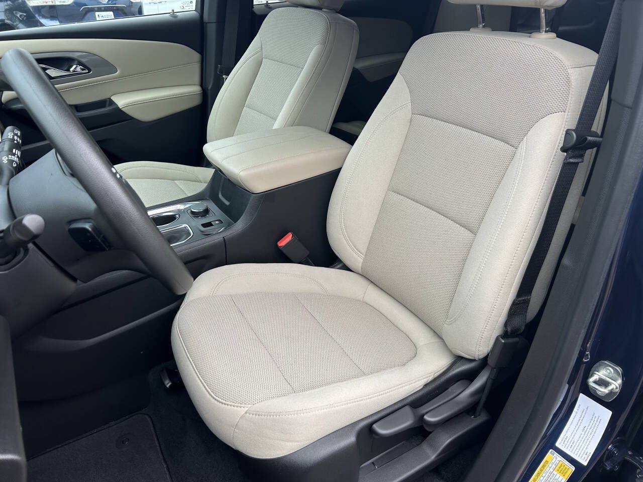 Used 2023 Chevrolet Traverse LS w/ Midnight/Sport Edition FWD image 15
