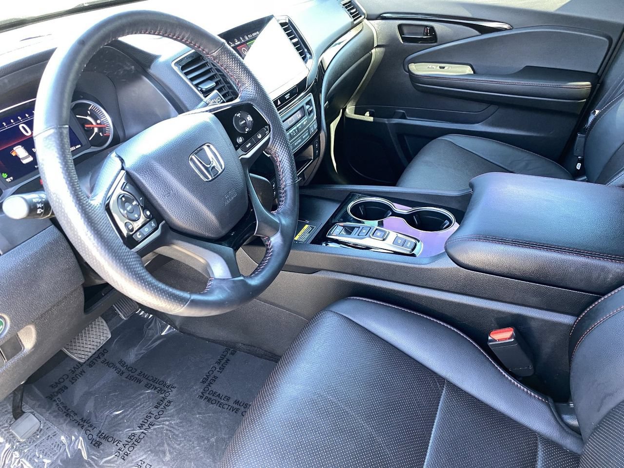 Used 2024 Honda Passport Black Edition image 29
