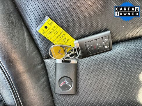 Used 2014 Chevrolet Corvette Stingray Coupe image 36