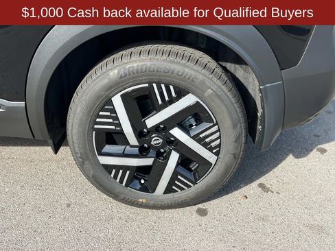 New 2026 Nissan Kicks SR w/ Cold Weather Package image 13