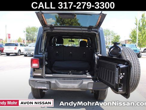 Used 2022 Jeep Wrangler Unlimited Sport AWD/4WD image 9